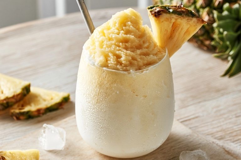 Piña colada givrée au Ninja Slushi — photo 1